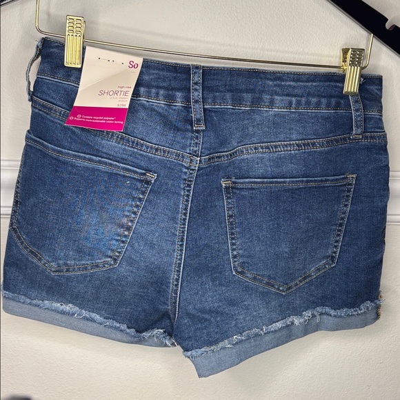 (NWT) SO Dark Blue Jean Shorts size 9 - Picture 3 of 7